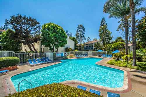 beautiful pool area of Brookside Village in Redondo Beach